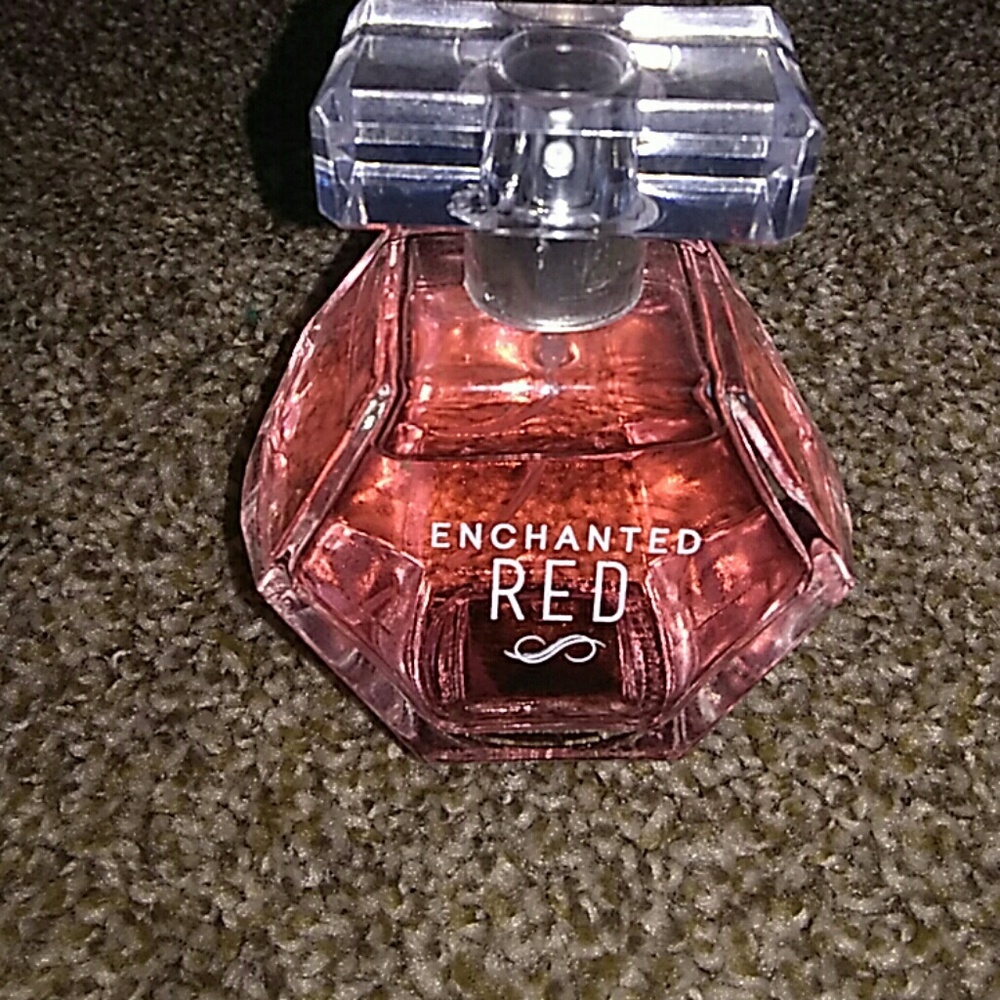 Perfume - Picture 3 of 3